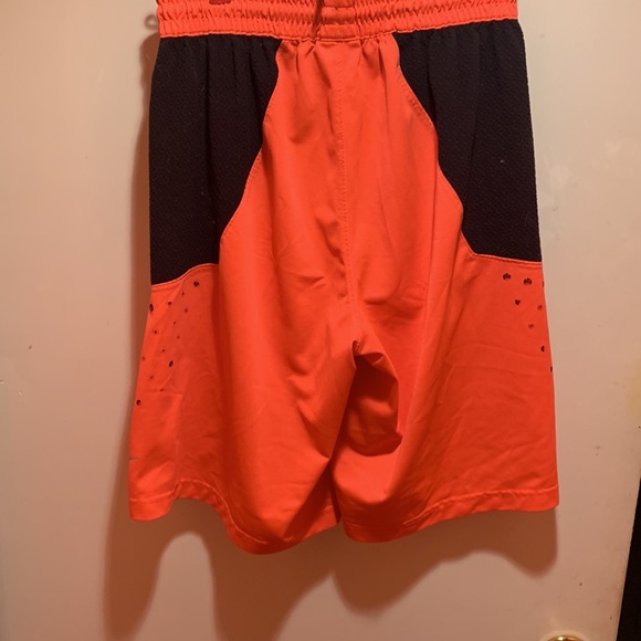 Nike men’s hyper elite basketball shorts - Picture 6 of 7